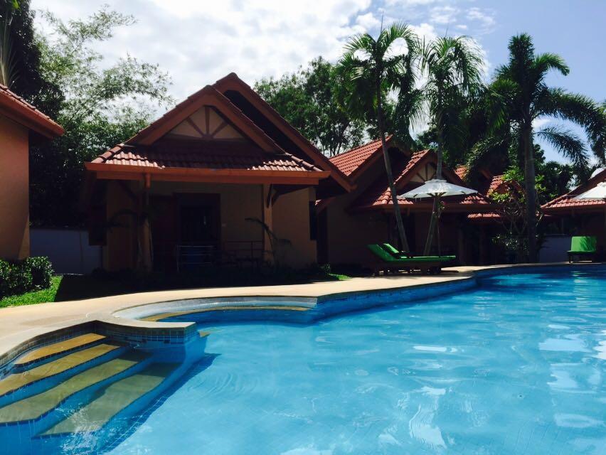 The Resort Happy Elephant Rawai 외부 사진