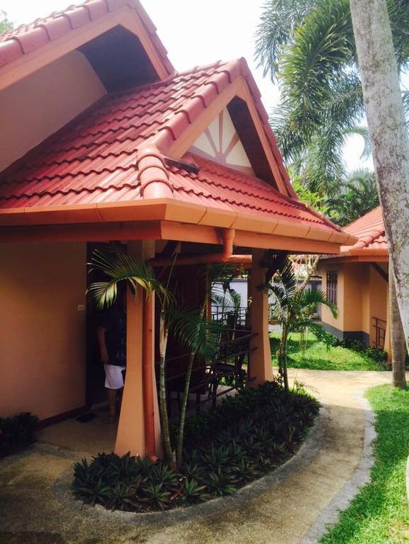 The Resort Happy Elephant Rawai 외부 사진