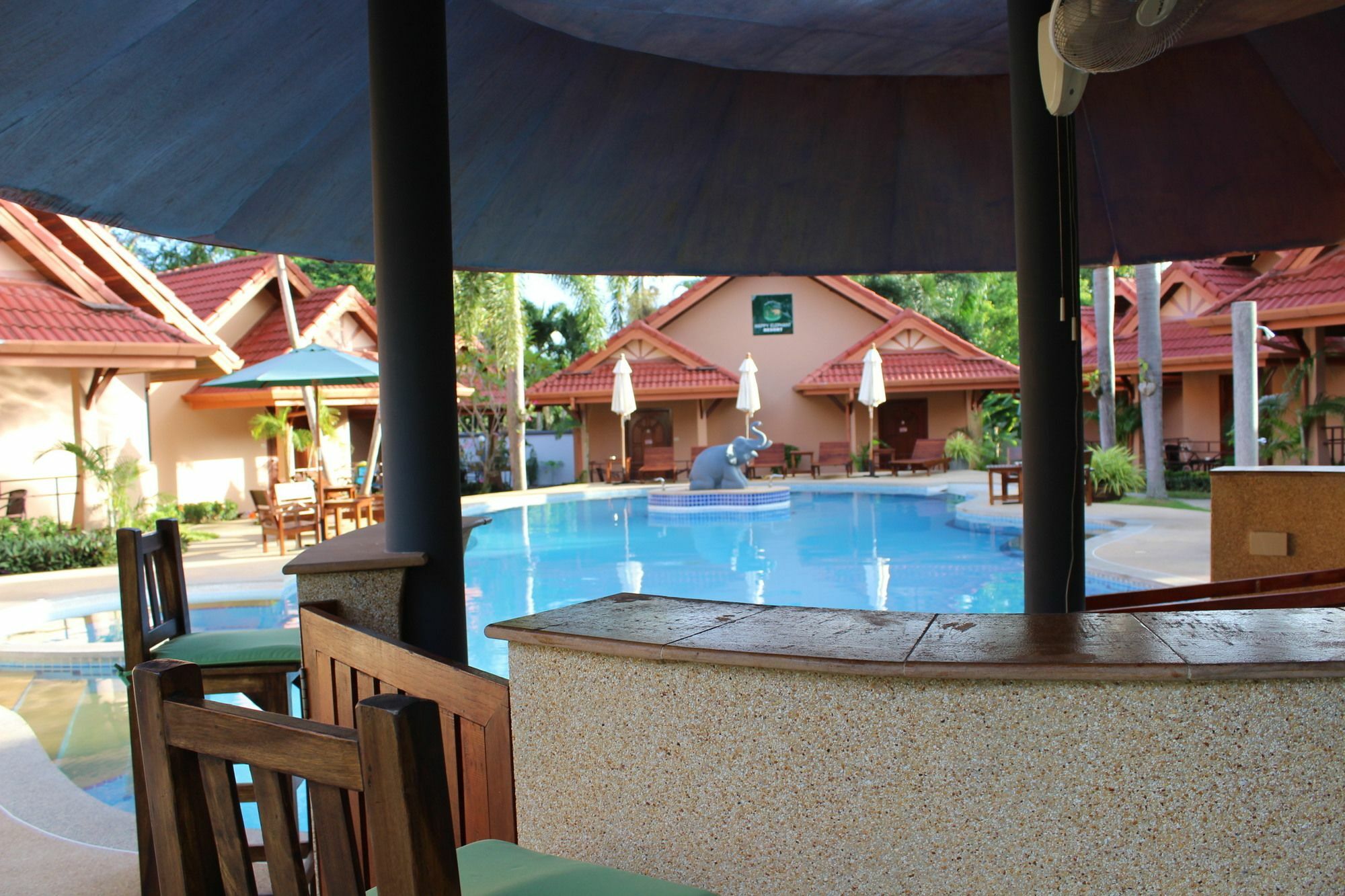 The Resort Happy Elephant Rawai 외부 사진